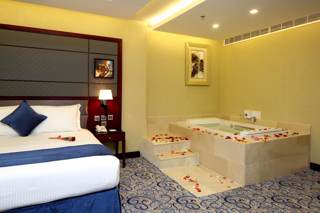Intour Al Khafji Hotel Esterno foto